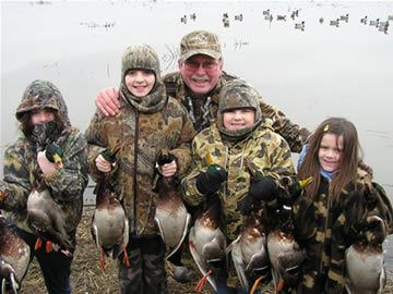 Paul & Grandgirls on New Years Day. Good way to start the future generations!